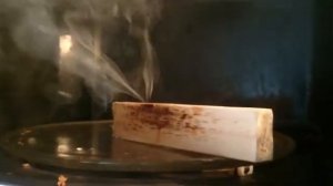 Сушка дерева в микроволновке.