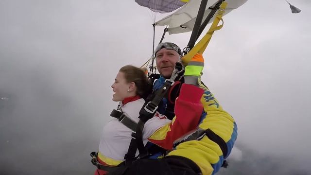 Kdo neskáče není Miss - Kateřina Buchalová смотреть онлайн