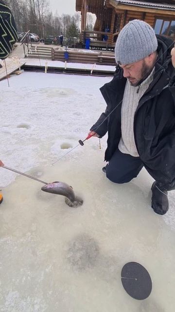 Поимка форели смотреть онлайн