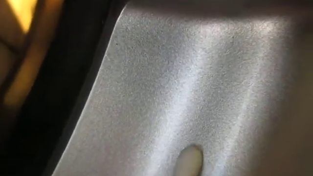 Stubborn Tree Sap Removal with Laquer Thinner смотреть онлайн