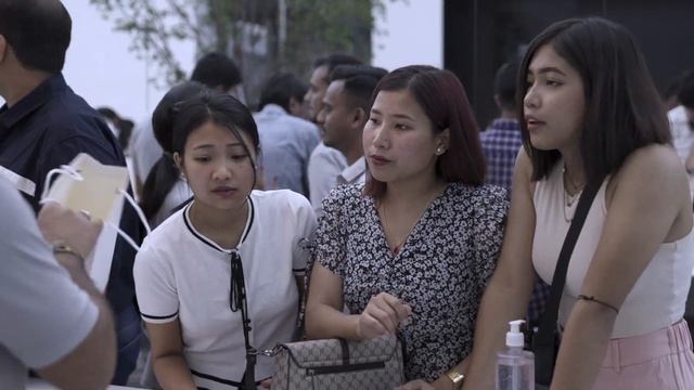 OnePlus Pop Up Events Recap 2023 смотреть онлайн