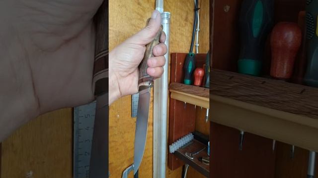 Новый нож, стаб. Ясень Сталь Элмакс смотреть онлайн