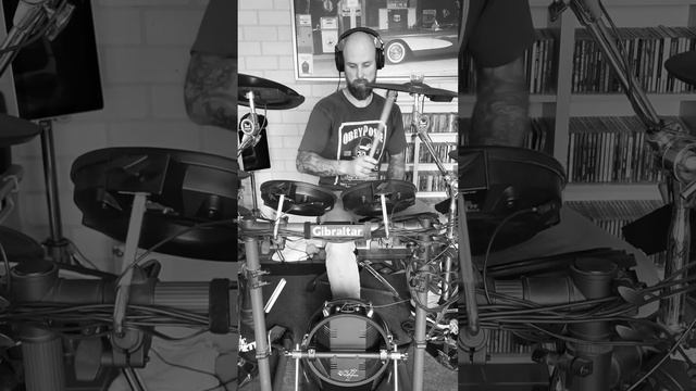 Drum Cover: "What you Need" by Erre! смотреть онлайн