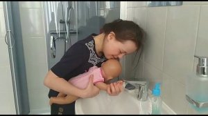 Моем руки чисто чисто