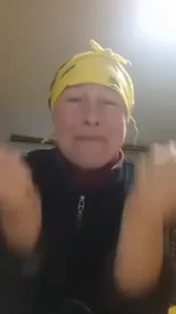 Недавно кричала про перемогу и вдруг с ней что то случилось 😎🤓🧐😕
🫤 смотреть онлайн