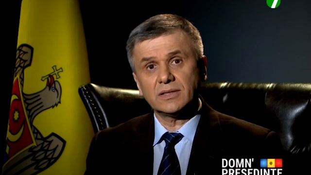 DOMN' PREŞEDINTE: Moldova, ţara oglinzilor strîmbe (31.03.2016) смотреть онлайн