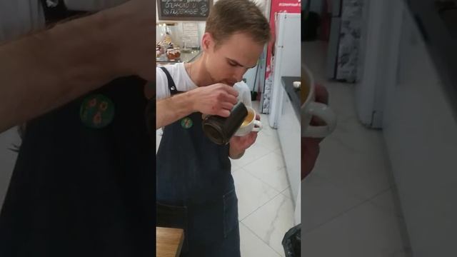 Заявка на латте-арт Баттл 2019 Леонов Герман смотреть онлайн