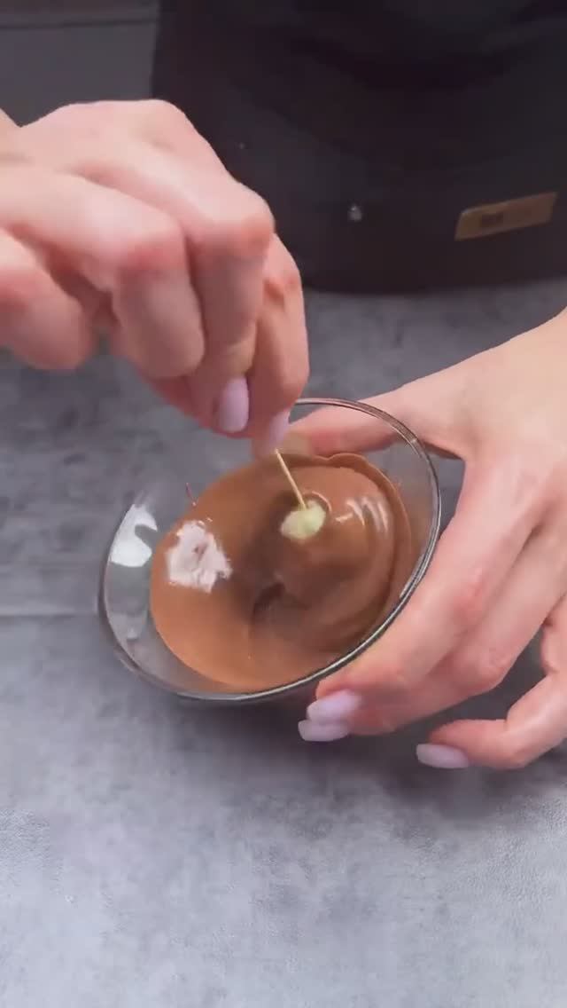 НОВЫЙ ТРЕНД Конфеты "Бала Баяна"! Этот Рецепт ВЗОРВАЛ Весь ИНТЕРНЕТ! Это ОЧЕНЬ ВКУСНО #shorts смотреть онлайн