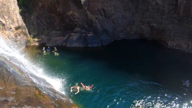 Crazy rock jumps Maguk Falls WA смотреть онлайн