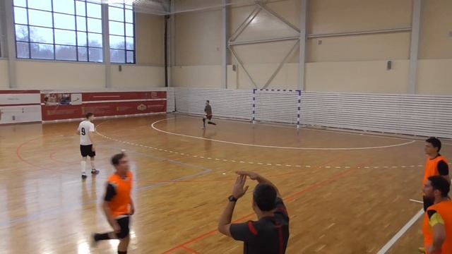 Кубок НМФЛ 2018. 5x5. Танкодром-2 1-7 Валенсия 1-тайм смотреть онлайн