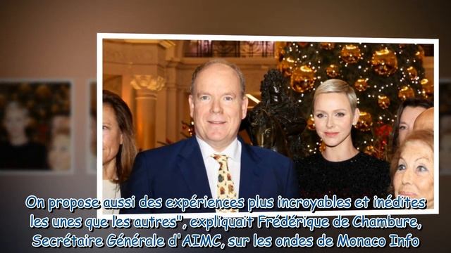 Charlene de Monaco scintillante au bras d'Albert qui ose un look excentrique смотреть онлайн