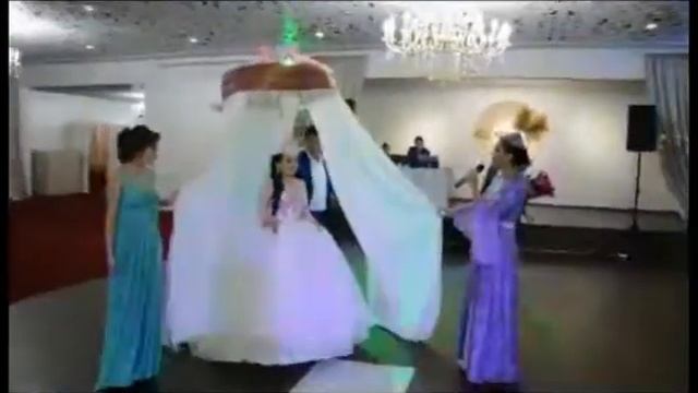 ҚЫЗ ҰЗАТУ! ОЧЕНЬ ТРОГАТЕЛЬНАЯ ПЕСНЯ (Ержан Жумабек) смотреть онлайн
