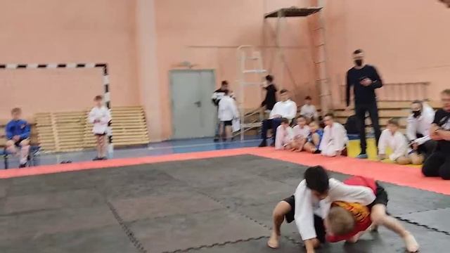 ОСЕ - Гульмородов Даллер 1 бой смотреть онлайн
