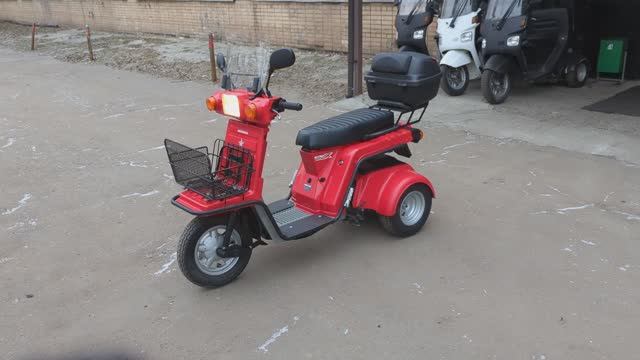 Скутер Honda Gyro X TD02 (117HA21) 2018 г.в смотреть онлайн