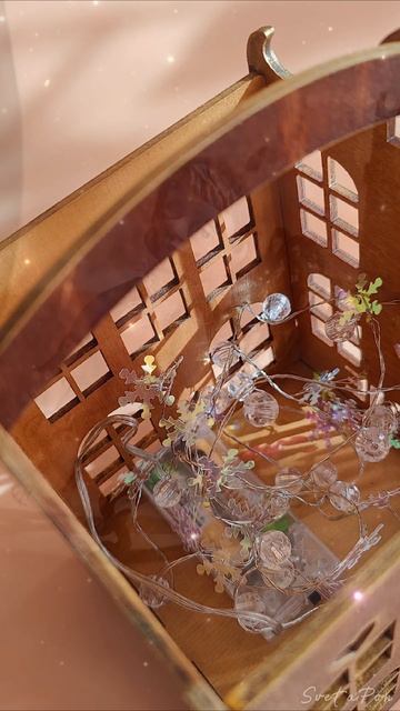Дворец-фонарь #toys_svetapon #woodentoys #art #artshorts #shortvideo #shorts смотреть онлайн
