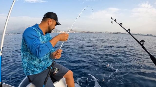 400 Metre Derinden Canavar Balıklar Yakaladık !! смотреть онлайн