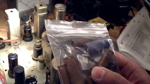 Antique Radio Repair part 2 смотреть онлайн