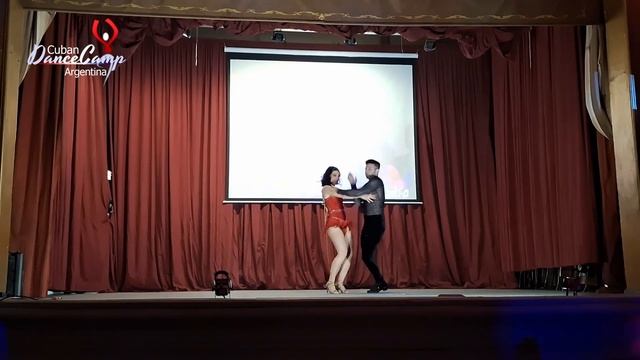 Cuban Dance Camp Argentina 2024 | Pareja novel social | Jhon y Vanessa - Latimbao смотреть онлайн