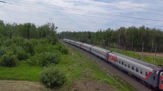 "Новый пассажирский поезд!" Тепловоз ТЭП70БС с поездом №114Й Рузаевка-Уфа.Перегон Бугульма-Базаровк смотреть онлайн