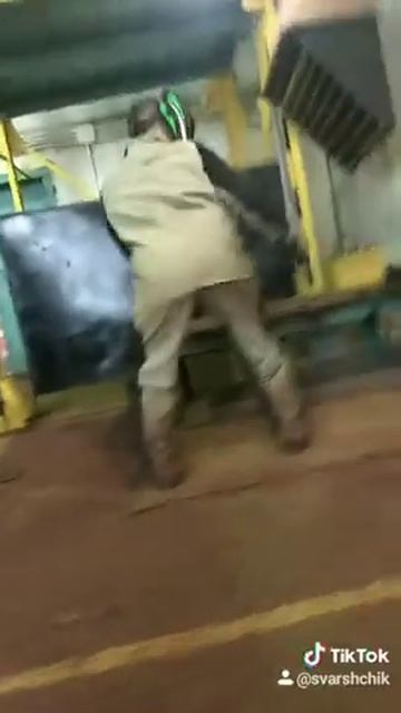 ЧЕМ ЗАНЯТЬСЯ КОГДА РАБОТЫ НЕТ! смотреть онлайн