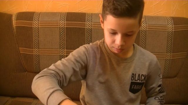 Паки в реальной жизни. Поймали Кейна. Паки 14. Паки Uefa Euro 2020./ UEFA Euro 2020 stickers. смотреть онлайн