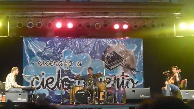 Aca Seca Trío - Agarrao (19/02/2011) смотреть онлайн