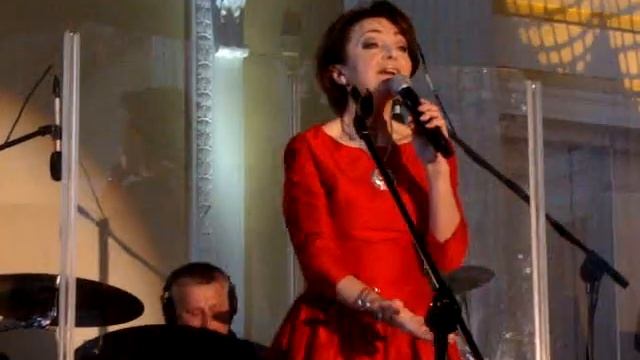 Irena Jarocka w Pałacu Prymasowskim w Warszawie - "Małe rzeczy " смотреть онлайн