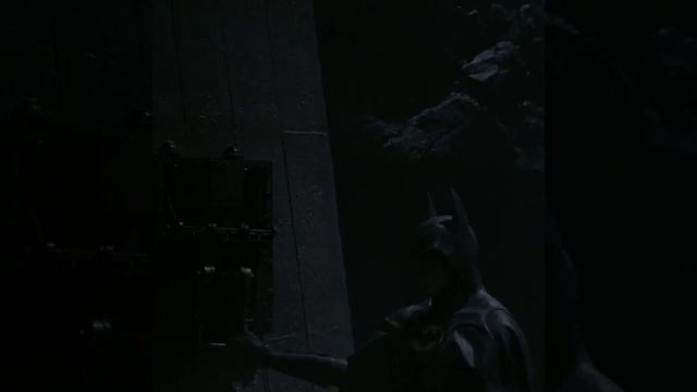 Бэтмен Похищает Ким Бесинджер Вики Вейл The Batman смотреть онлайн