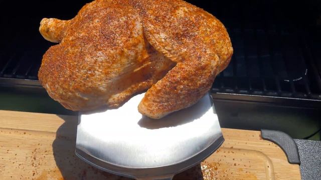 Sriracha Mustard Smoked Chicken | Traeger Grills Recipe смотреть онлайн