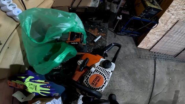 ПРИСЛАЛИ ПОСЫЛКУ А В НЕЙ... ГОТОВЛЮСЬ К СТРОЙКЕ ! ХУТОР В ЛЕСУ №558