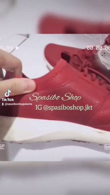 Nike sepatu sneakers Unisex red running shoes sepatu lari sepatu casual смотреть онлайн