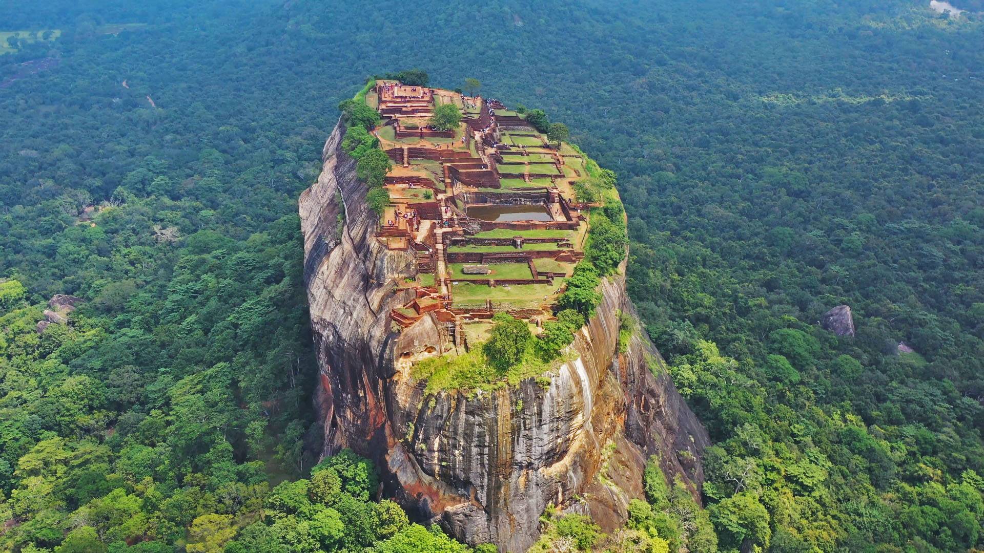 Невероятные места Земли в существование которых сложно поверить!