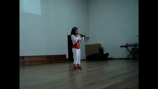 Ídolos Mini Rita Silva A cidade até ser dia смотреть онлайн