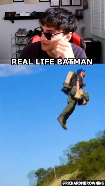 He Has a Real Life Jetpack смотреть онлайн