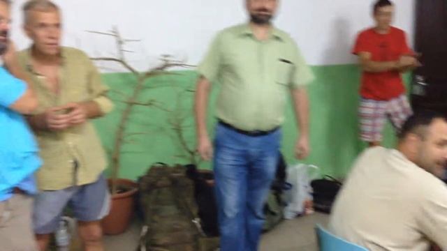 смена вахты волонтеров на приюте "Паруса надежды" г. Славянск смотреть онлайн
