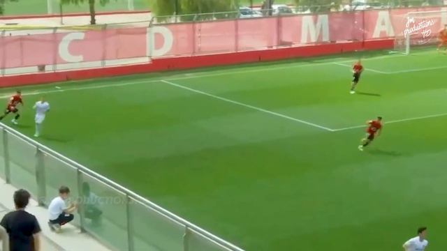 Facundo González 2022/23 ► Defensive Skills, Tackles & Goals - Valencia | HD смотреть онлайн