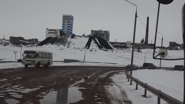 Зимняя дорога из Воркуты на Воргашор смотреть онлайн