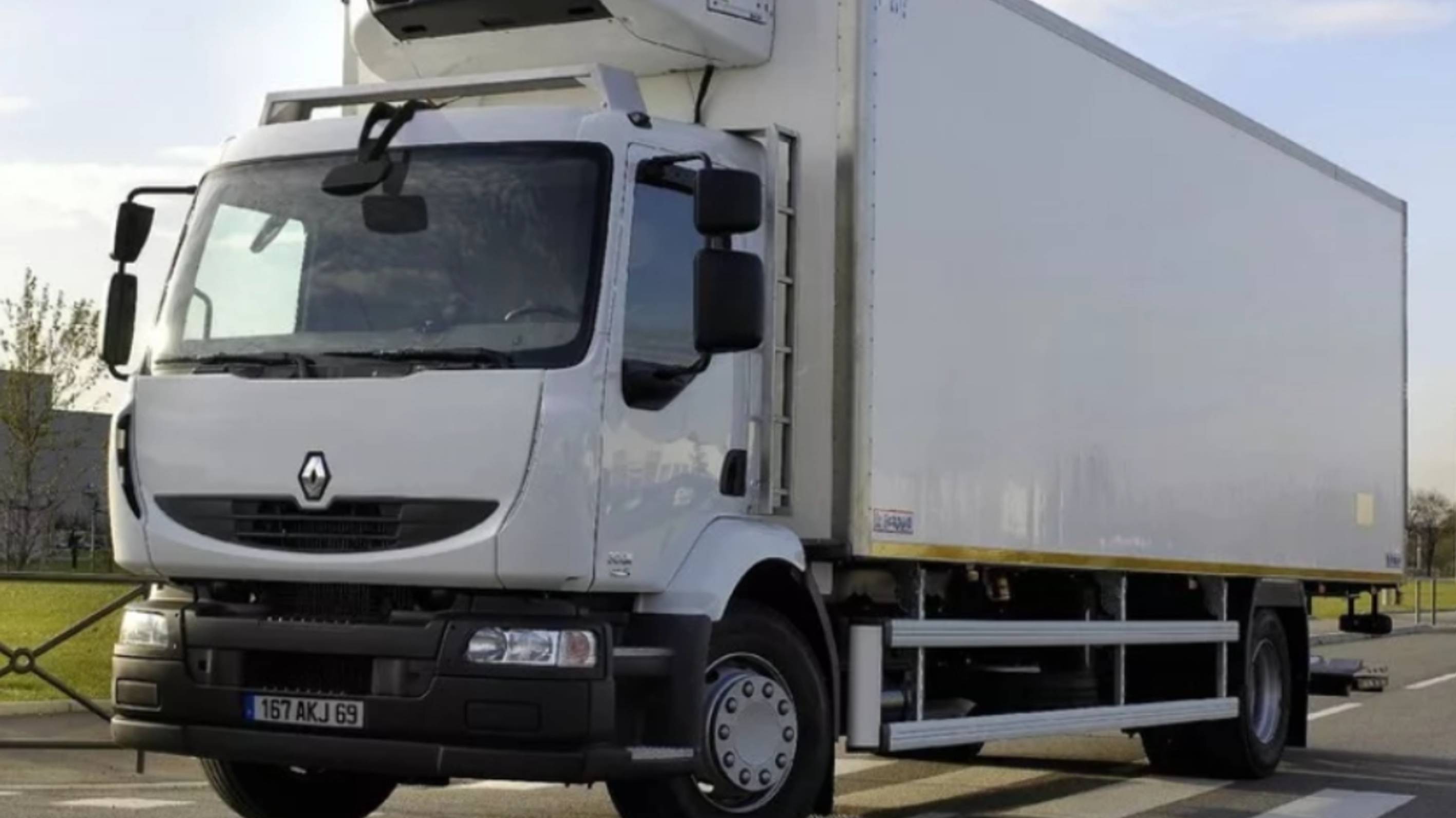 Рено Kerax нюансы установки передних тормозных колодок