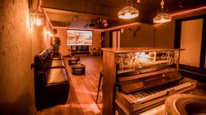 LOFTMSK | WILD WEST - Уютный лофт с верандой и грилем в стиле western