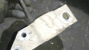 Шкода Октавия,замена сайлентблоков на рычагах передней подвески.