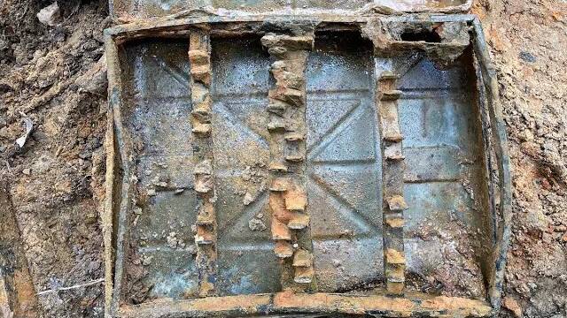 Коп по войне. Немецкая траншея с ящиками. смотреть онлайн