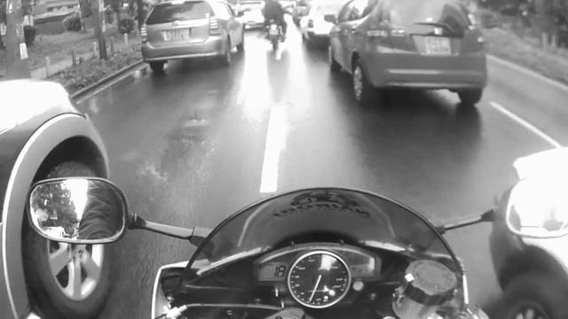 RANDOM RIDE ON A YAMAHA R6, INSPIRED BY RIDE WITH KIMEU смотреть онлайн