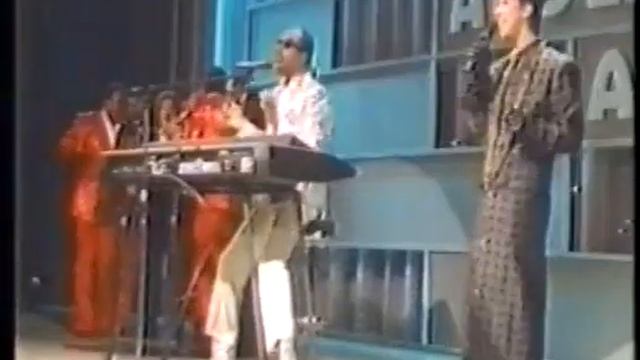 Stevie Wonder with Boy George - Part-Time Lover (Live) смотреть онлайн