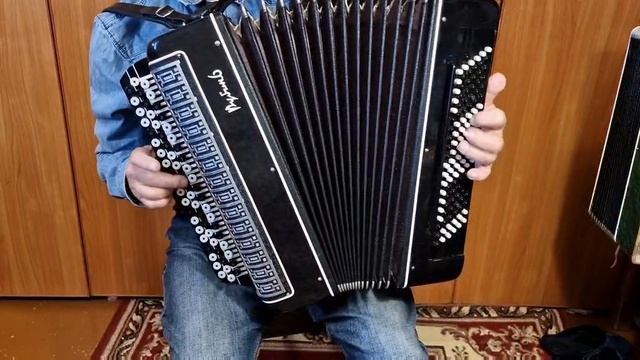 Баян Рубин 6 цельно-планочный