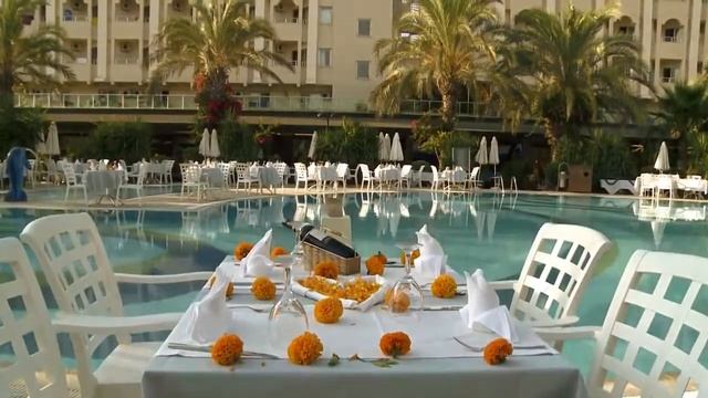 PrimaSol Hane Garden Hotel Side