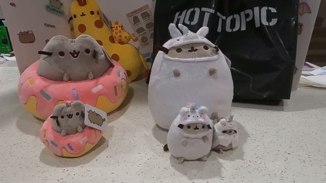🦄 New Pusheen Plush Haul! Claire's | Hottopic смотреть онлайн