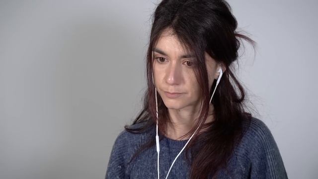 Sai che milioni di animali stanno ancora soffrendo per i test sui cosmetici? смотреть онлайн