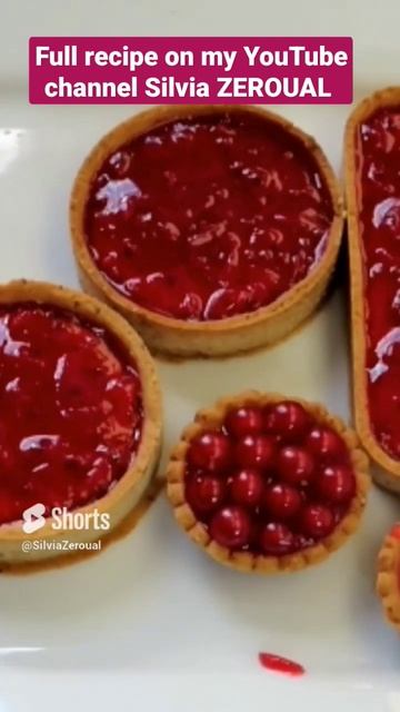Pistachio currant tart tartelletes / Pistáciové tartaletky košíčky #short #shorts смотреть онлайн