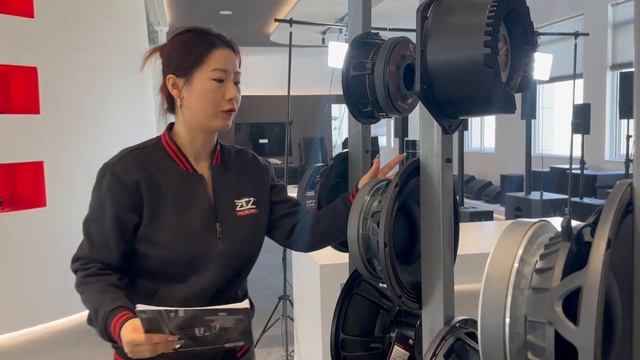 How to Choose a Good Speaker? 😉😉Massive Audio 3000 Watt смотреть онлайн