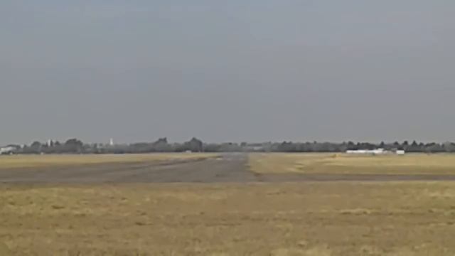 Ia-63 pampa decolando de FAdeA смотреть онлайн